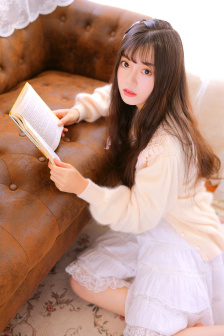 《为丈夫晋升的妻子和职场上司》